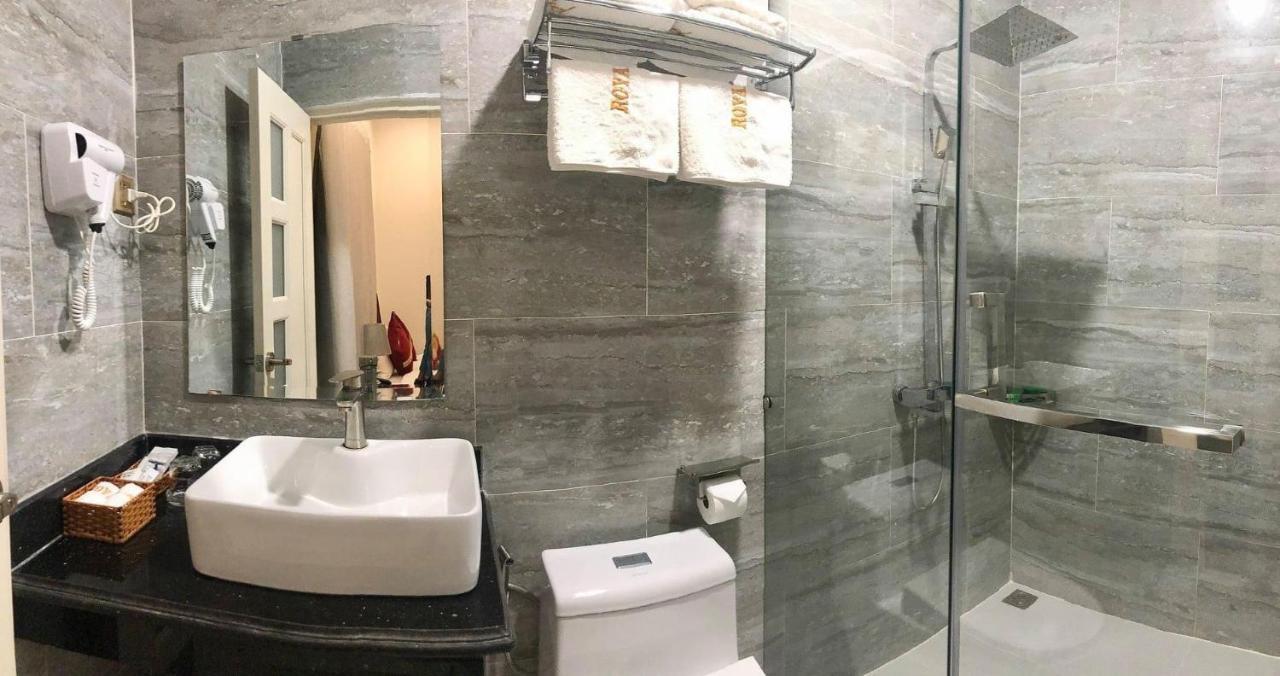 Royal Hotel Bac Lieu Экстерьер фото